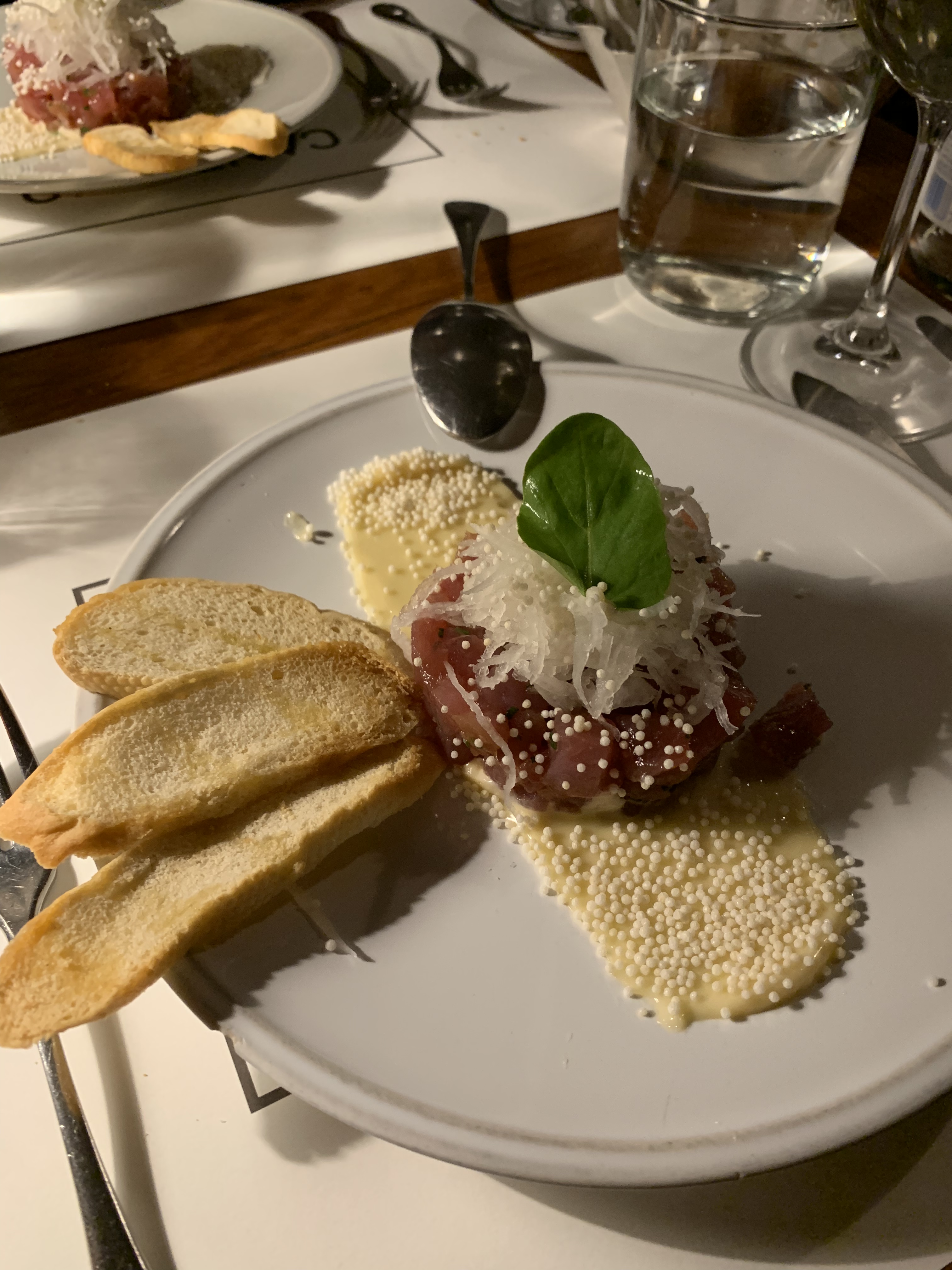 Tuna_tartare